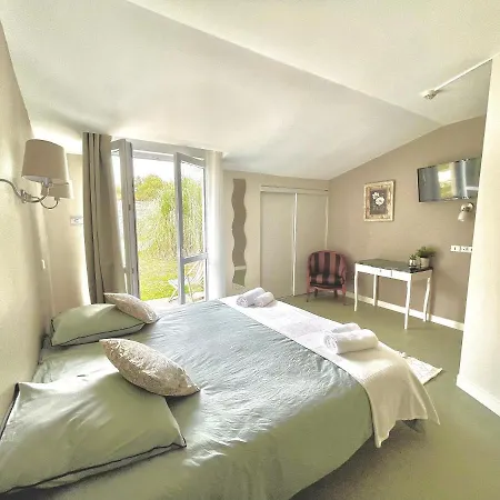 Domaine De Laléard 3*