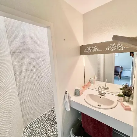 Affittacamere Domaine De Laléard Saint-Hilaire-de-Villefranche