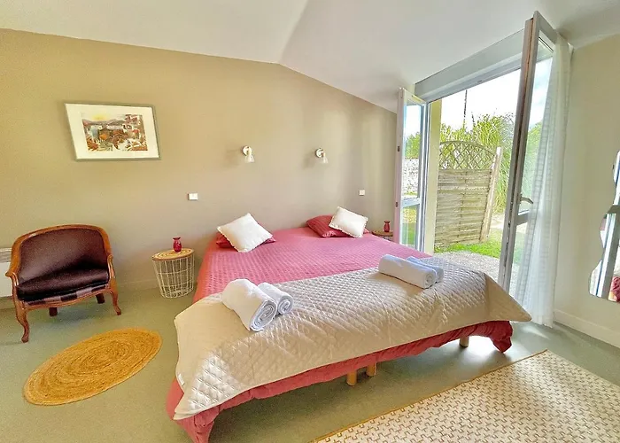 Pensión Domaine De Laléard 3*