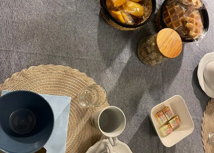 Domaine De Laléard Pensión Saint-Hilaire-de-Villefranche